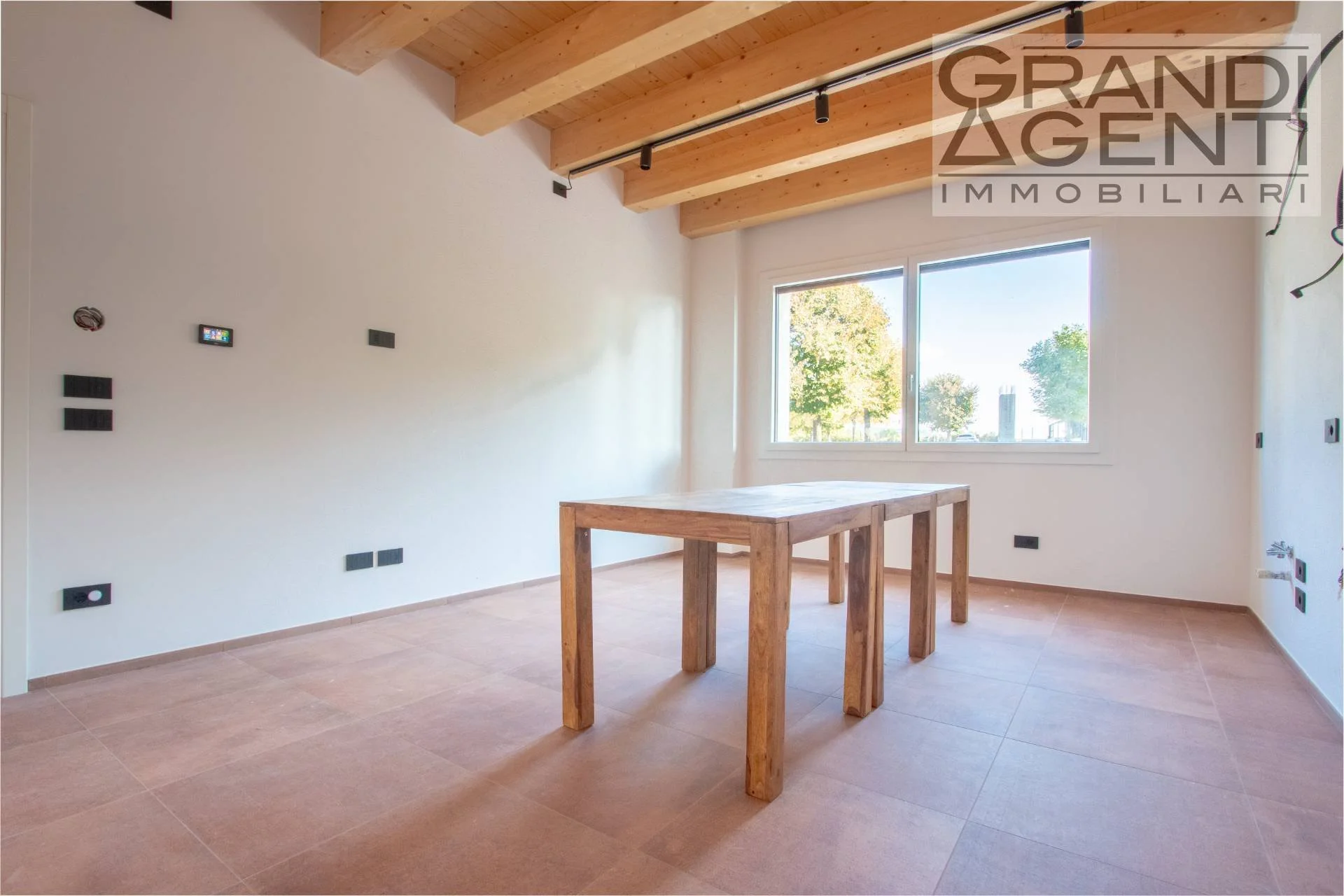Gallery photo 3
