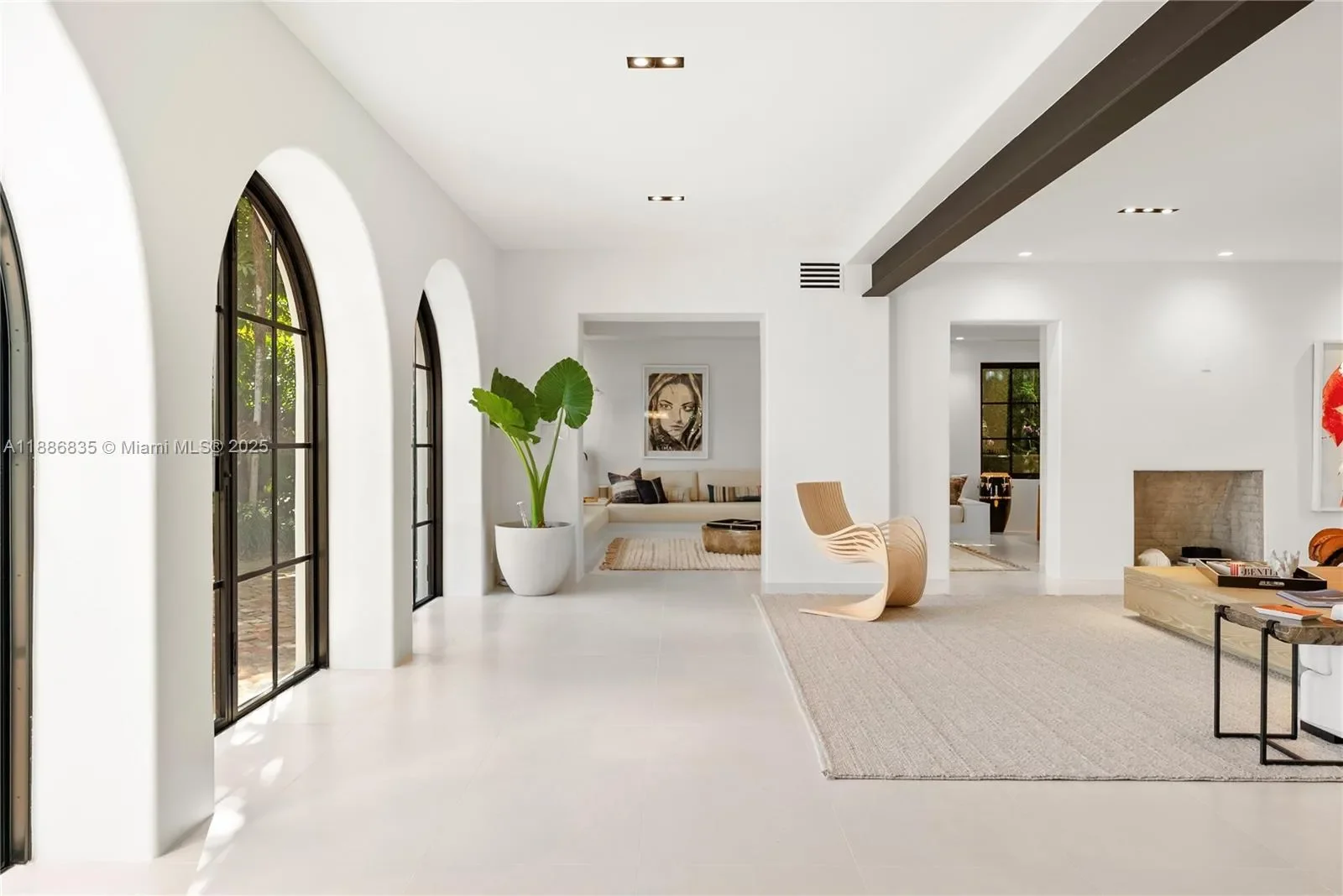 Gallery photo 9
