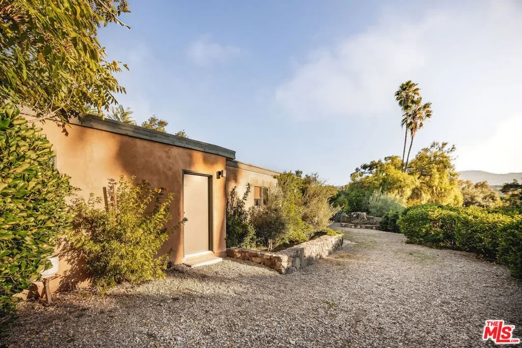 4158 Grand Avenue, Ojai, California, United States. - Photo 4