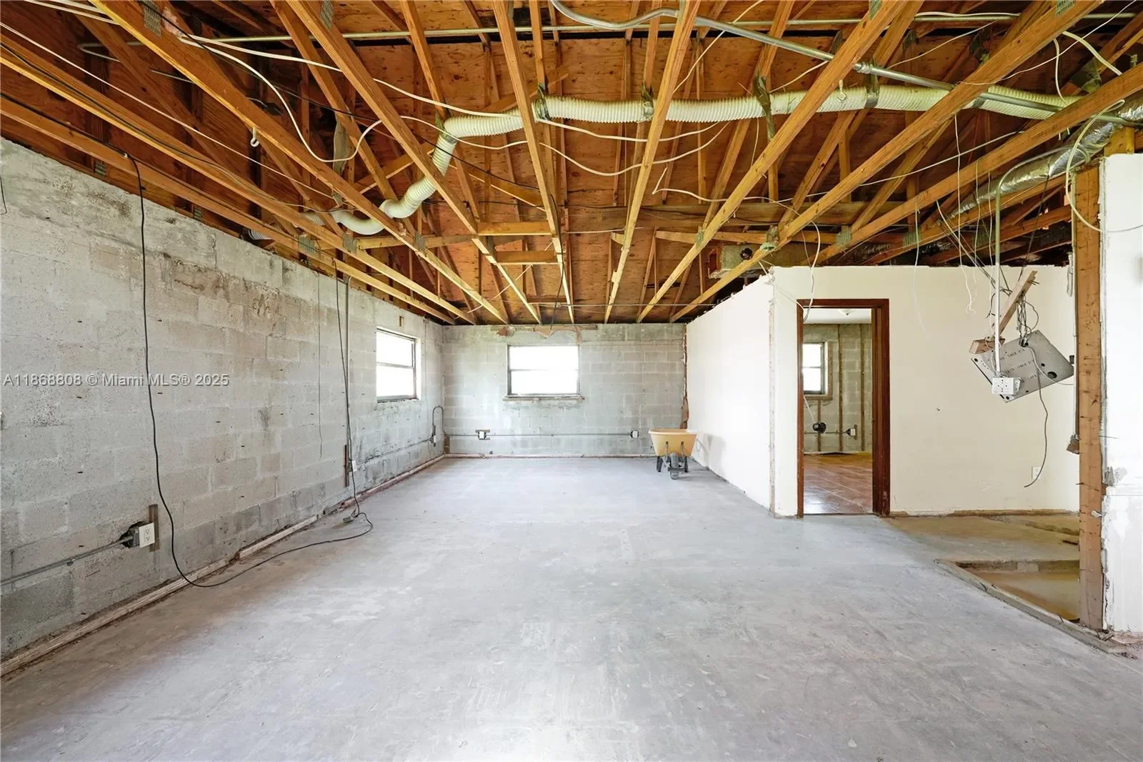 Gallery photo 11