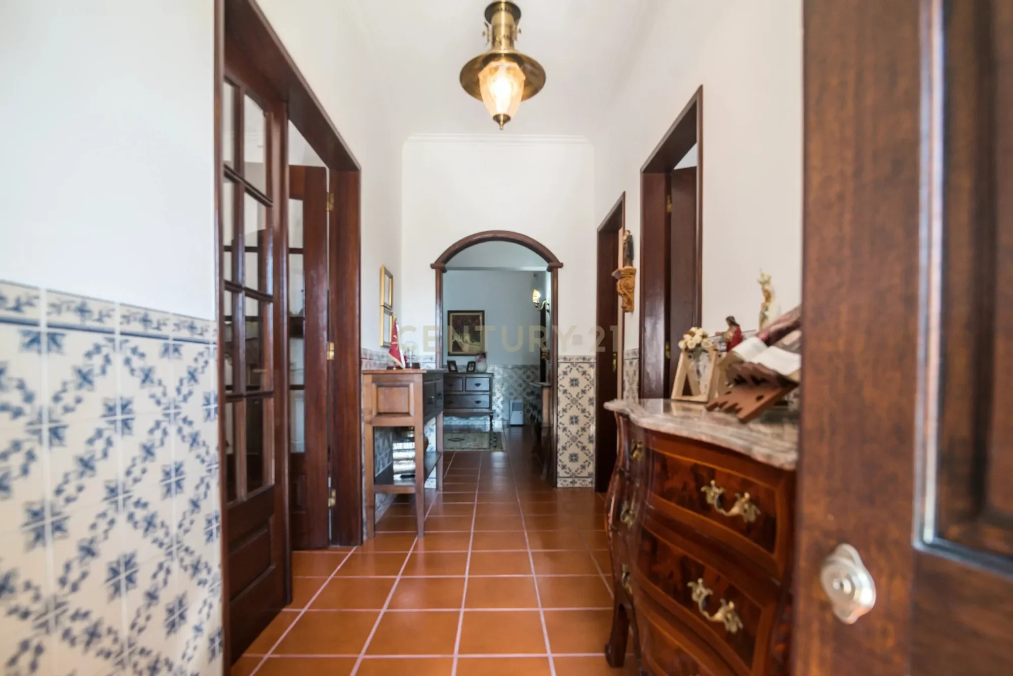 Gallery photo 12