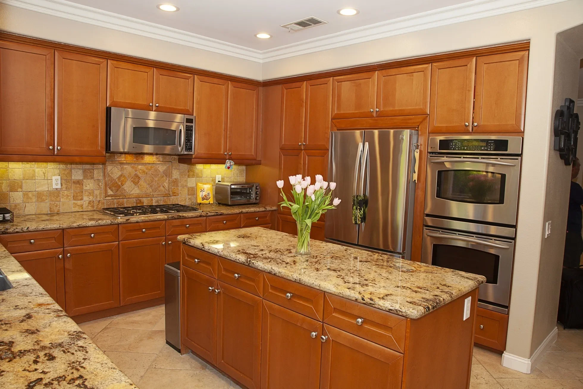 2104 Stanley Avenue, Signal Hill, CA 90755, Signal Hill, California, United States. - Photo 6