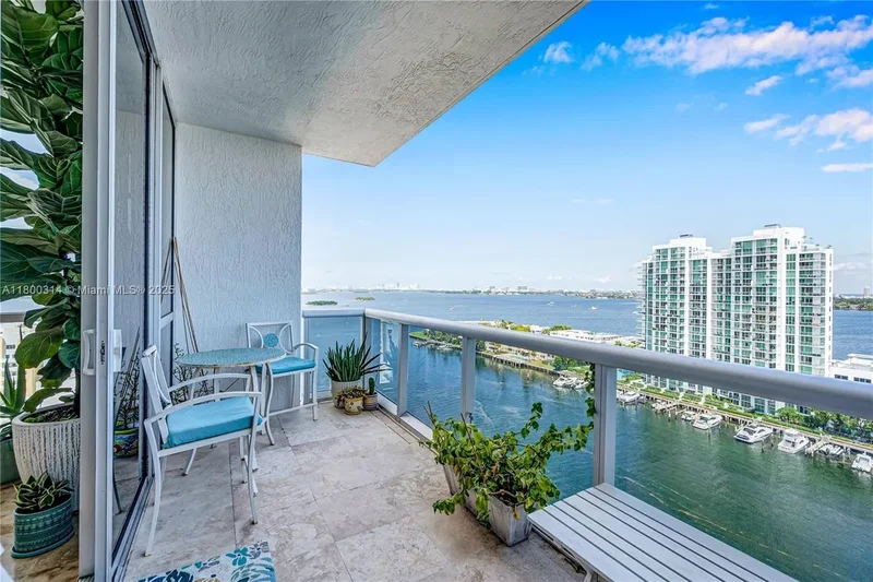 7929 West Dr PH1601, Miami Beach, Florida, United States. - Photo 8