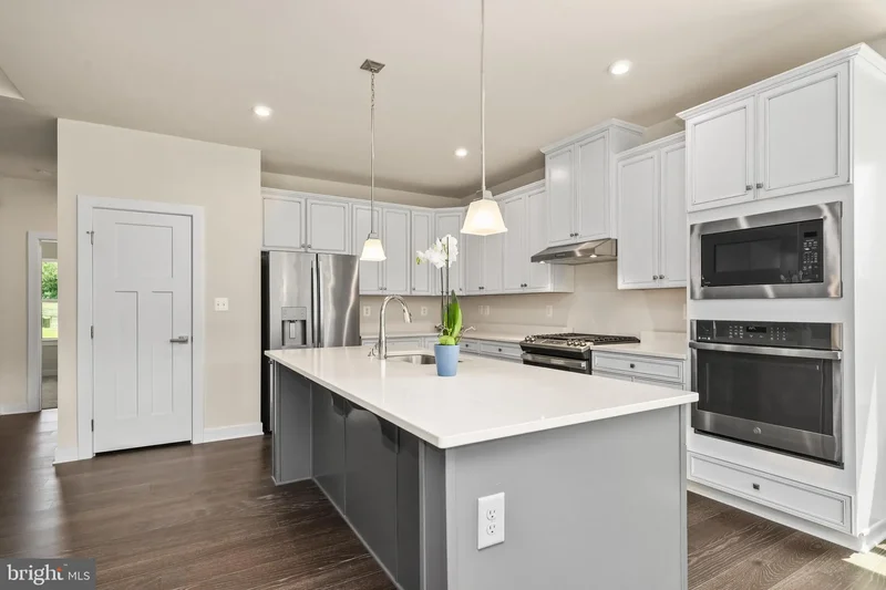 15095 N Ridge Boulevard , Culpeper, VA 22701, Culpeper, Virginia, United States. - Photo 4