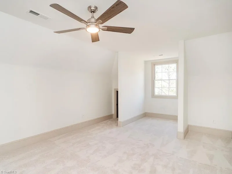 2006 Otter Creek Drive, Whitsett, North Carolina, United States. - Photo 32