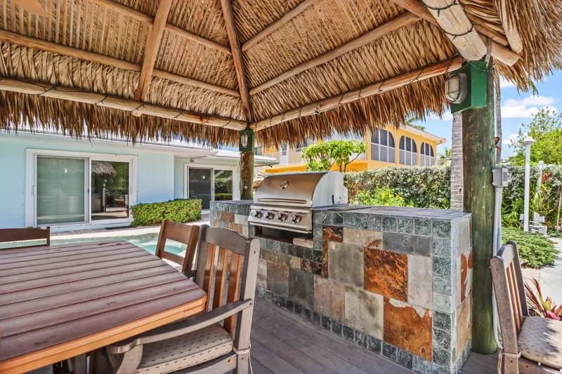 116 N Indies Drive, Duck, FL 33050, Duck Key, Florida, United States. - Photo 14