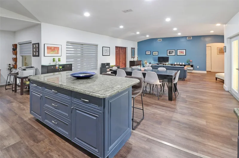 11410 GRIFFING BL, Miami, Florida, United States. - Photo 15