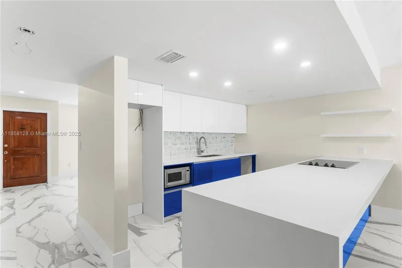 3973 NE 167th St, Golden Beach, Florida, United States. - Photo 11