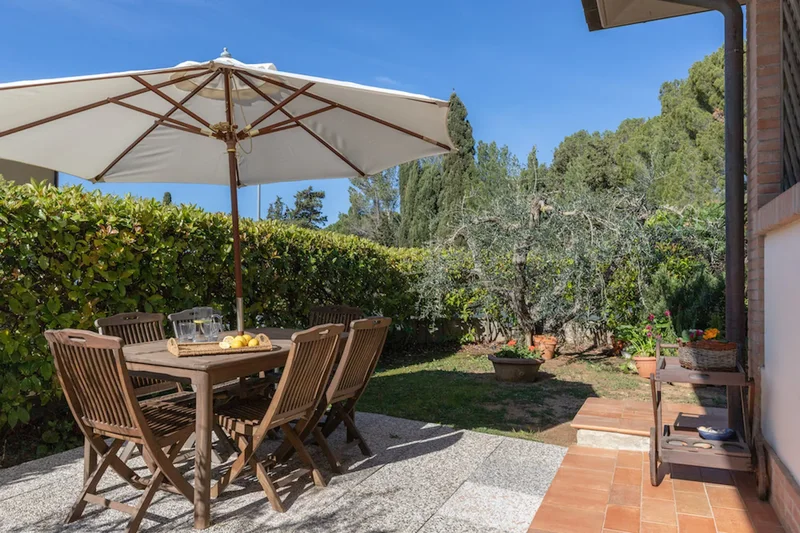 Tuscany coast, Castiglioncello, elegant recently built villa