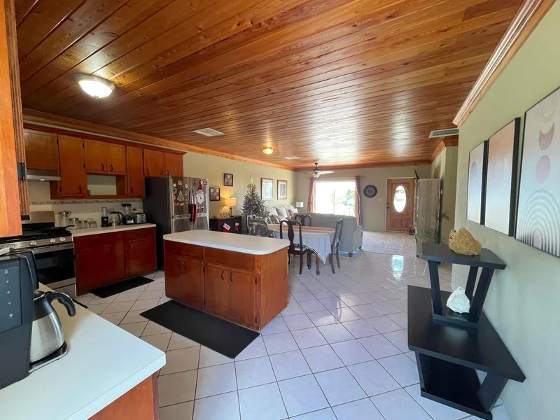 4/2   DUPLEX HOME, Stella Maris, Long Island, The Bahamas. - Photo 14