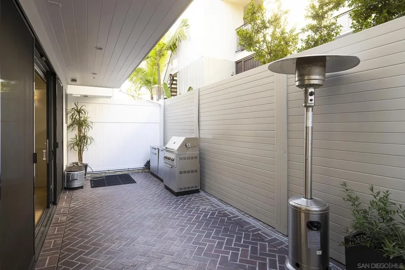 825 9th St., Coronado, California, United States. - Photo 31