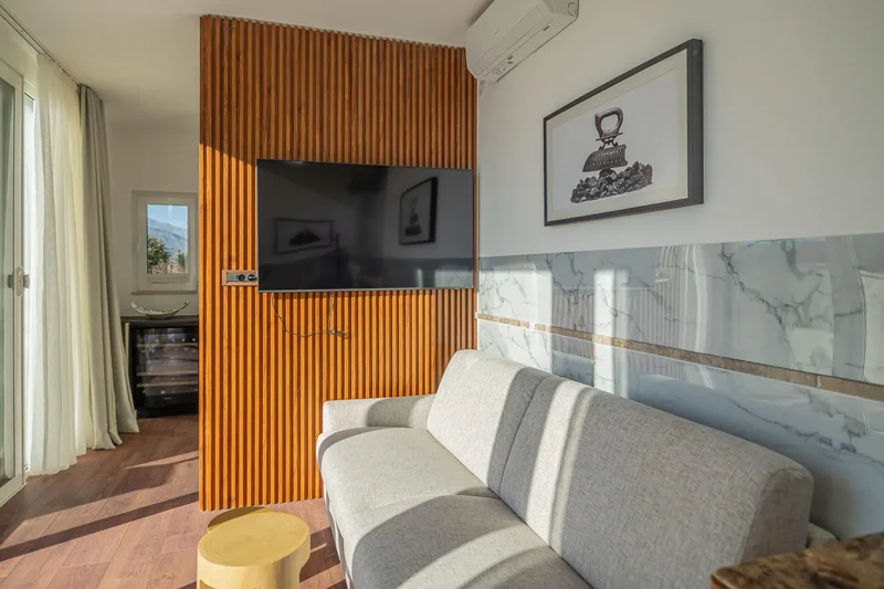 Exclusive 4bdr Elena Penthouse