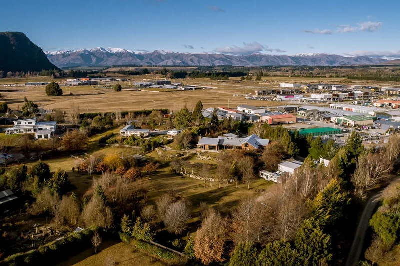 48 Ballantyne Road, Wanaka, OTA, Wanaka, Otago, New Zealand. - Photo 5