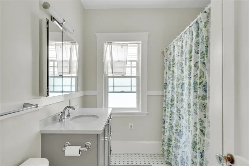 129 Auburn Street, Cambridge, MA 02139, Cambridge, Massachusetts, United States. - Photo 30