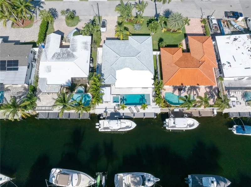 Single Family Residence in Pompano Beach