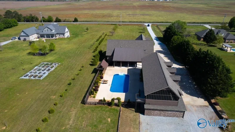 24188 Newby Road, Madison, AL 35756, Madison, Alabama, United States. - Photo 21