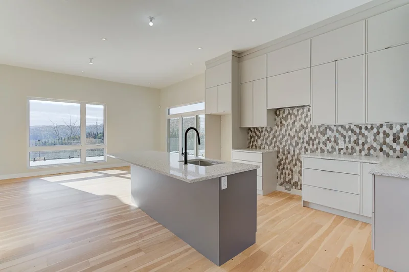 114 Allée du 5e, Saint-Faustin-Lac-Carré, Quebec, Canada. - Photo 20