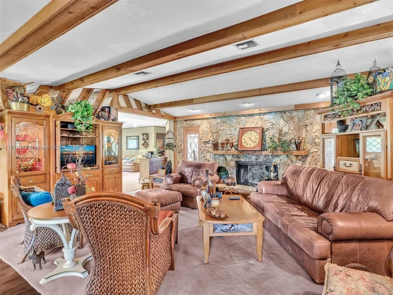 5310 SW 109th Ave, Davie, FL 33328, Davie, Florida, United States. - Photo 16