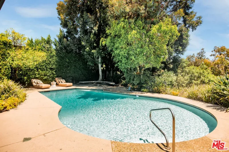 2700 Carmar Drive, Los Angeles, California, United States. - Photo 30