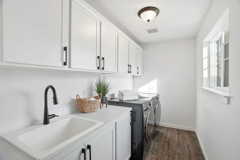 2025 E 33rd Ave, Spokane, WA 99203, Spokane, Washington, United States. - Photo 4
