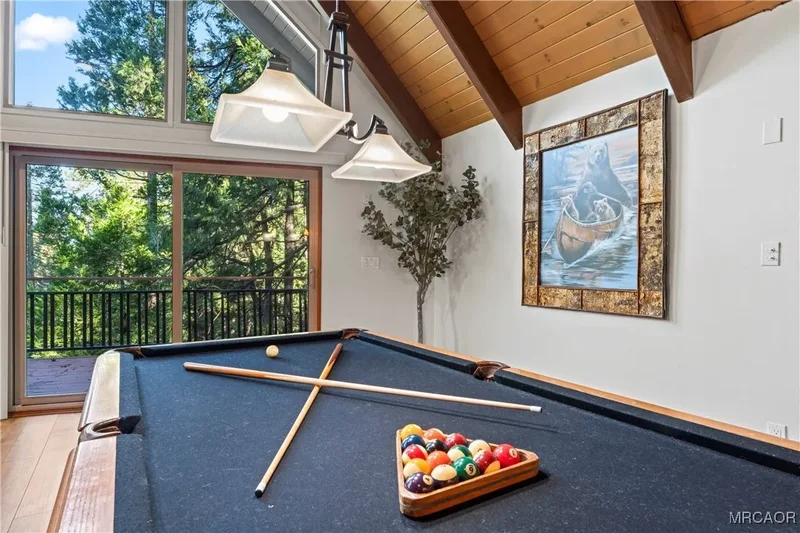260 El Dorado Drive, Lake Arrowhead, CA 92352, Lake Arrowhead, California, United States. - Photo 21