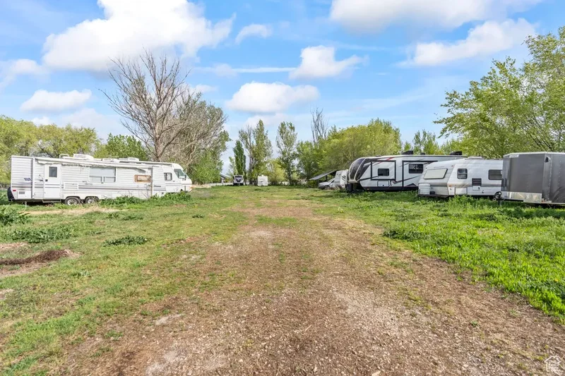 3168 W 1300, Clinton, UT 84015, Clearfield, Utah, United States. - Photo 26