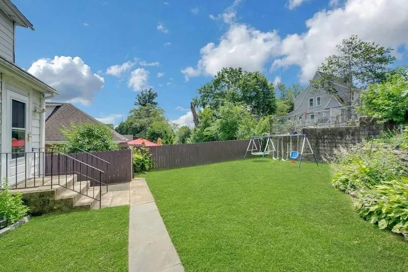 23 Jackson Avenue, White Plains, New York, United States. - Photo 33