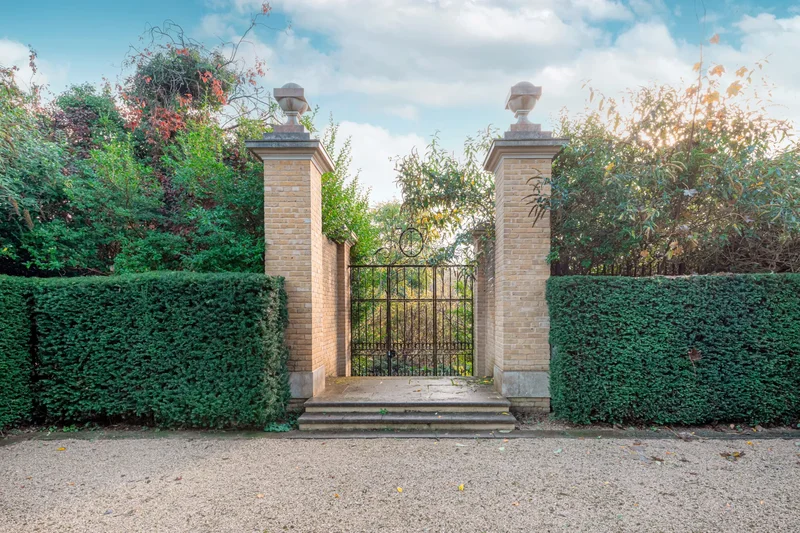 Cambridge Park, Twickenham, TW1, Isleworth, England, United Kingdom. - Photo 29