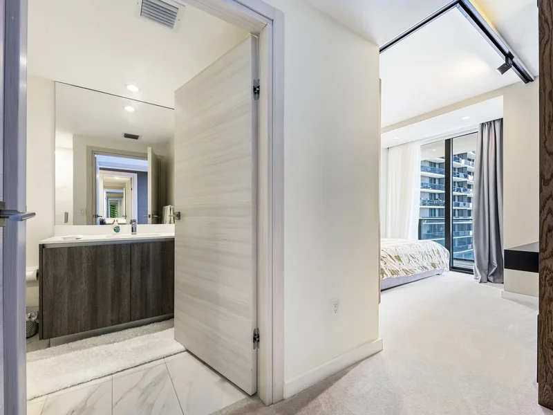 801 S Miami Ave #1201, Miami, FL 33130, Miami, Florida, United States. - Photo 25