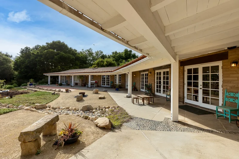 4205 Mariposa Drive, SANTA BARBARA, CA, 93110, USA, Santa Barbara, California, United States. - Photo 9