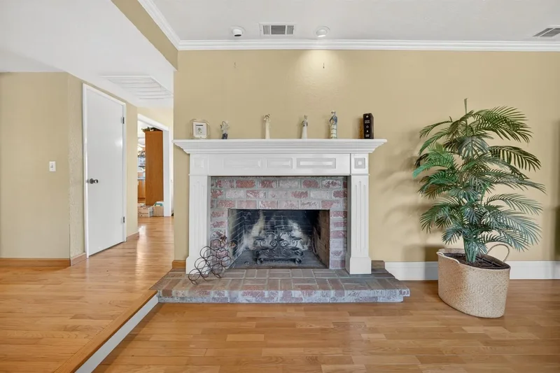 8730 Bamarcia Drive, Elk Grove, CA 95624, Elk Grove, California, United States. - Photo 96