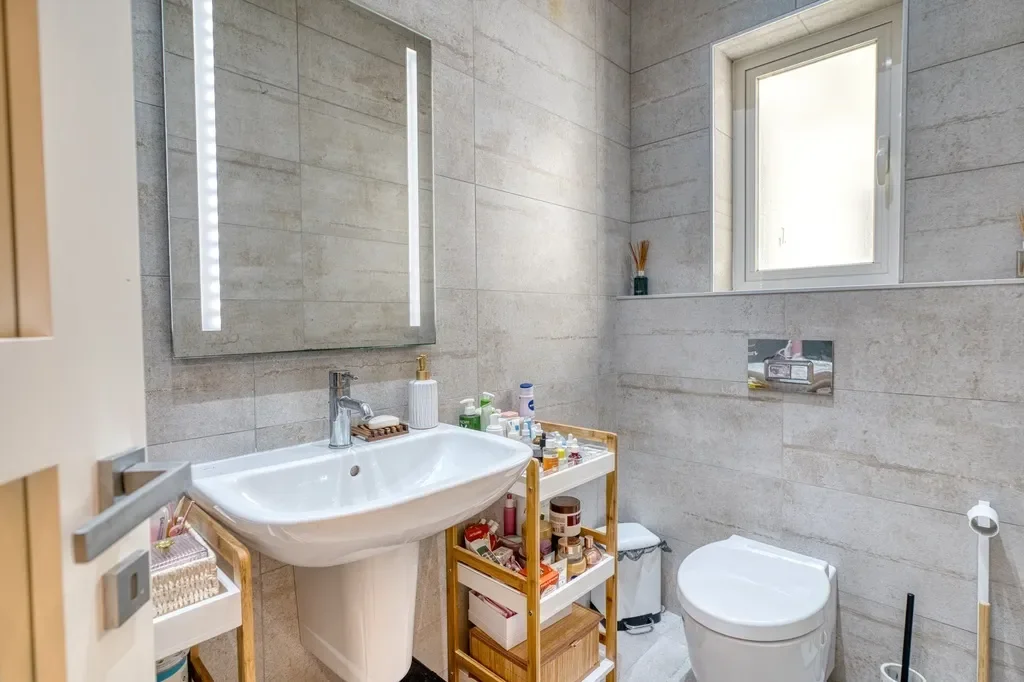 Gallery photo 5
