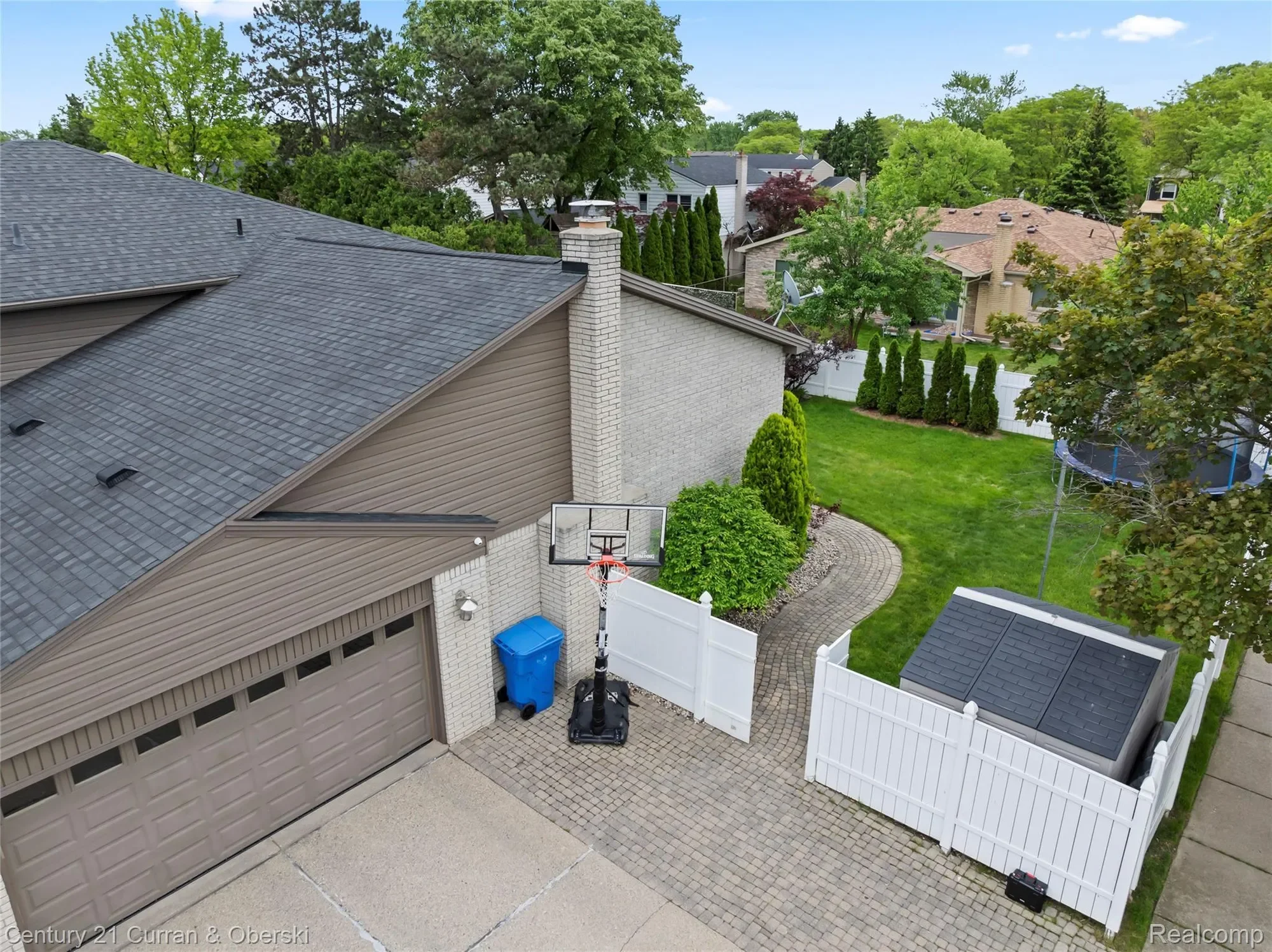 26155 Timber Trail, Dearborn Heights, MI 48127, Dearborn, Michigan, United States. - Photo 14
