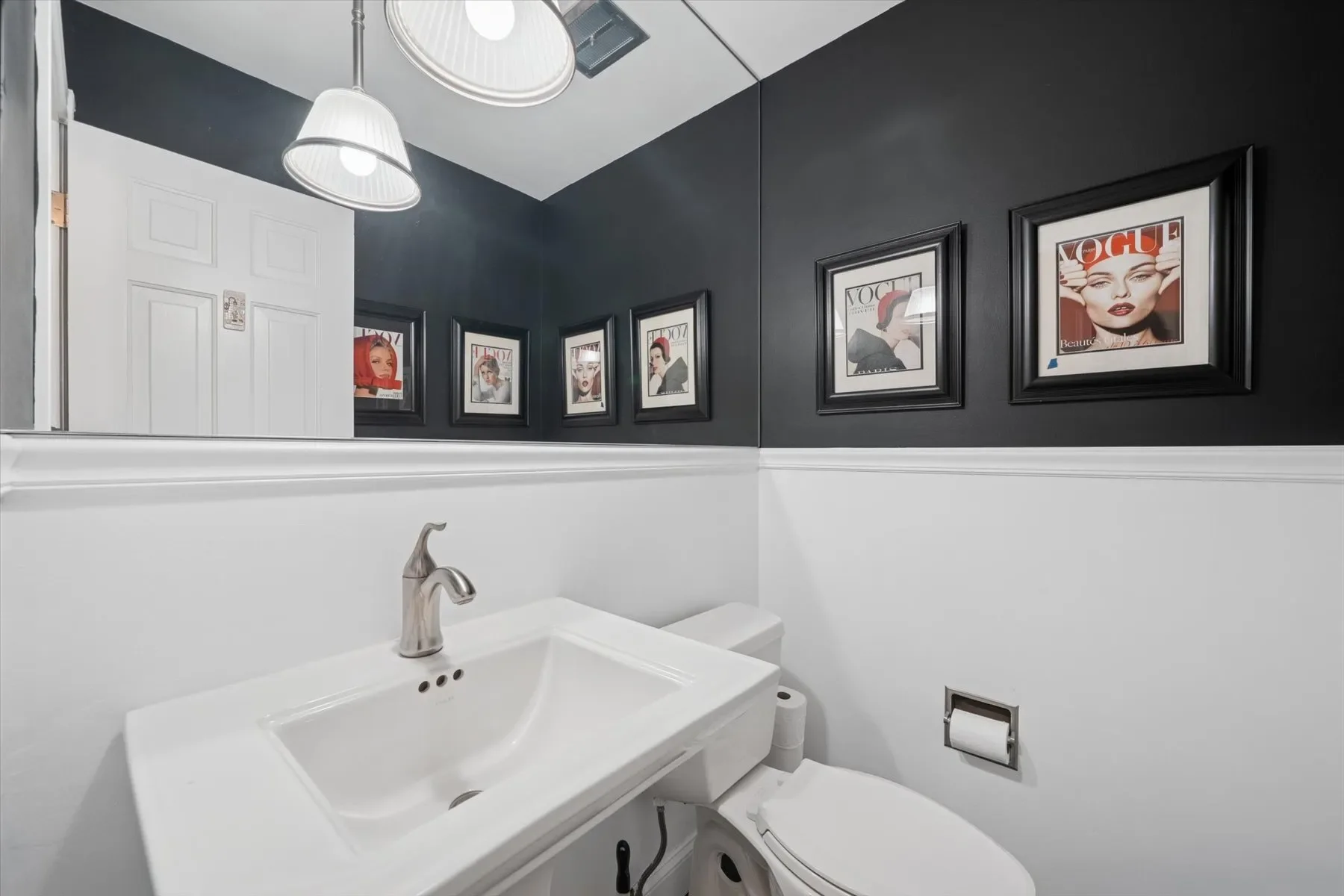 1926 Hickory Bark Lane, Bloomfield Hills, MI 48304, Bloomfield Hills, Michigan, United States. - Photo 28