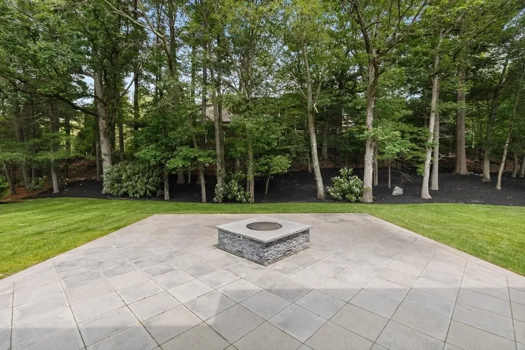 138 Woodland Road, Brookline, Massachusetts, United States. - Photo 25