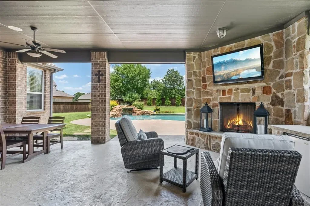 5803 Chalford Common, Colleyville, Texas, United States. - Photo 24