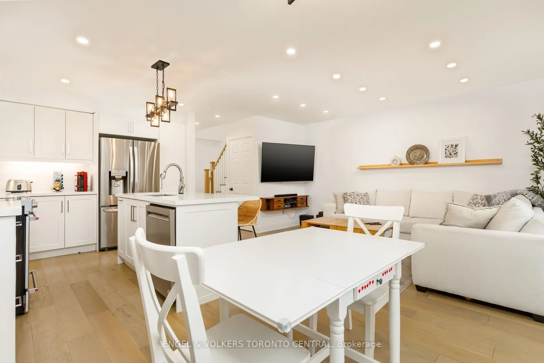 Gallery photo 12