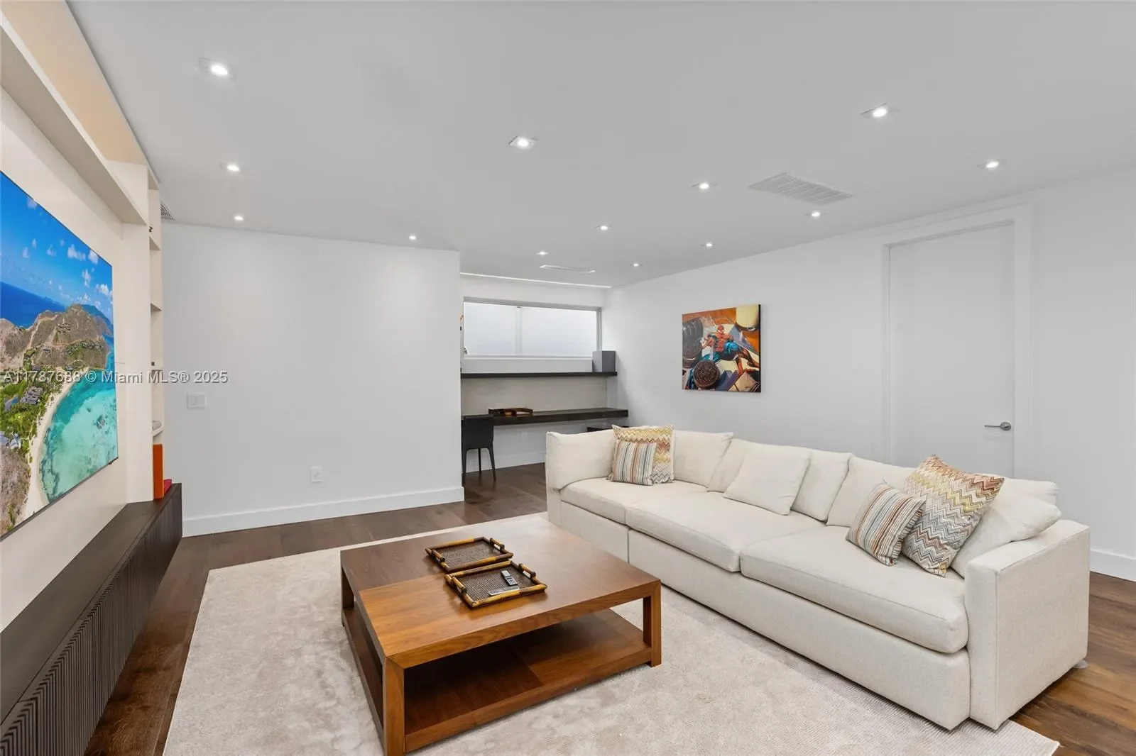 4039 Ventura Ave, Miami, Florida, United States. - Photo 36