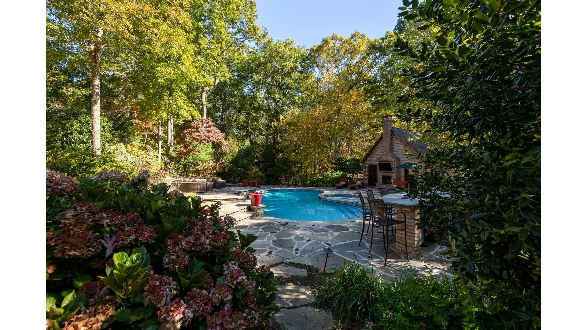 1750 Private Road #18, Peconic, New York, United States. - Photo 4