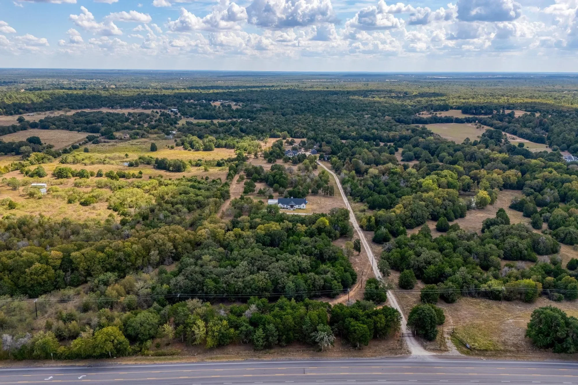 1901 E State Highway 21 B, Paige, Texas, United States. - Photo 32