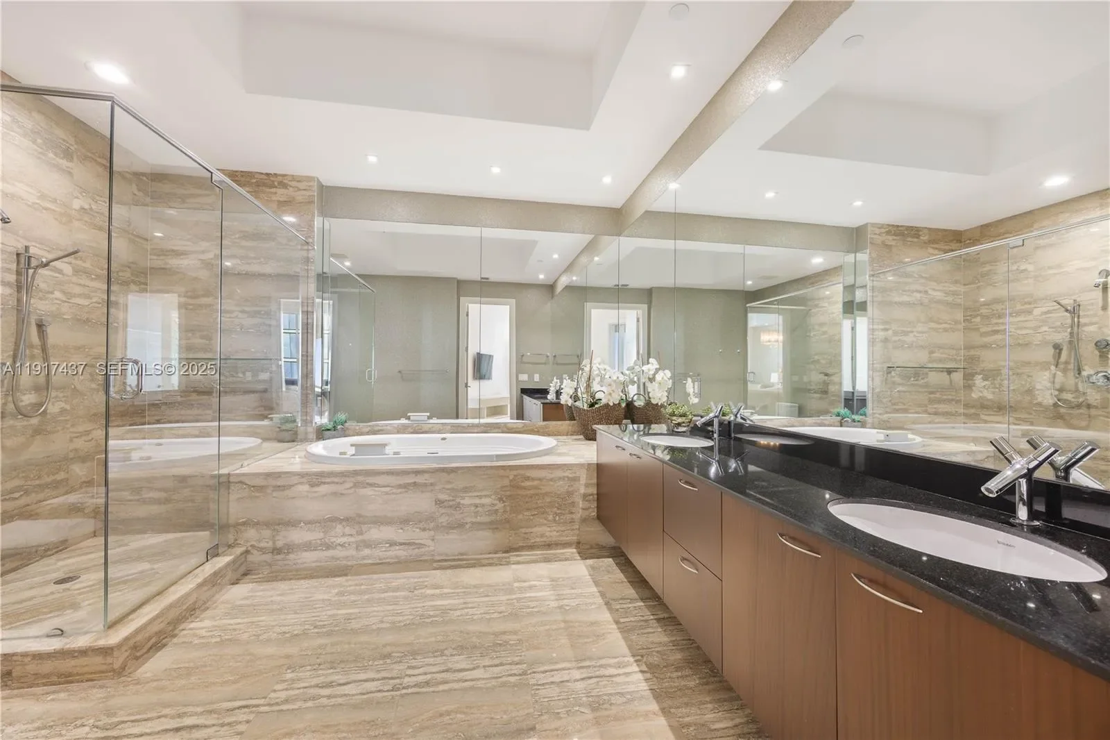 15811 Collins Ave 4107, Golden Beach, Florida, United States. - Photo 14
