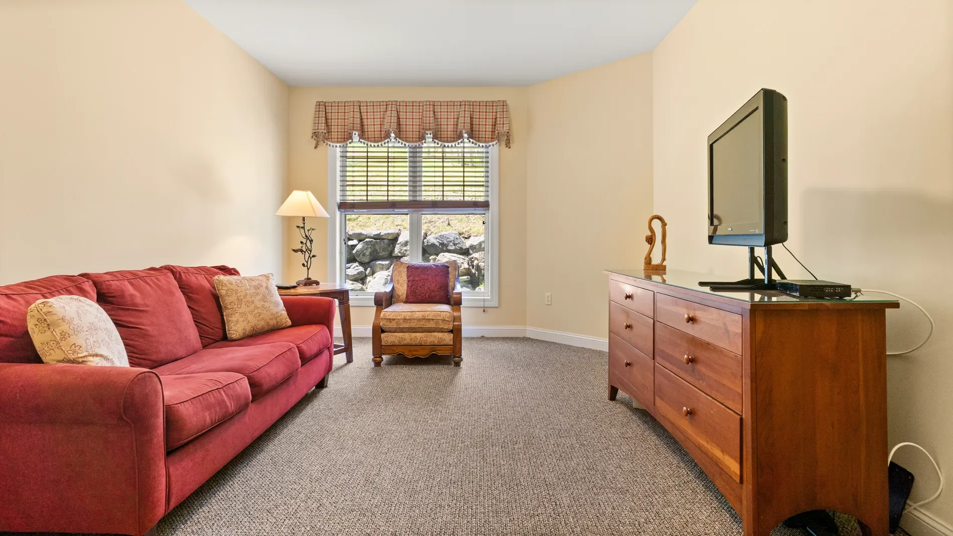 Gallery photo 12