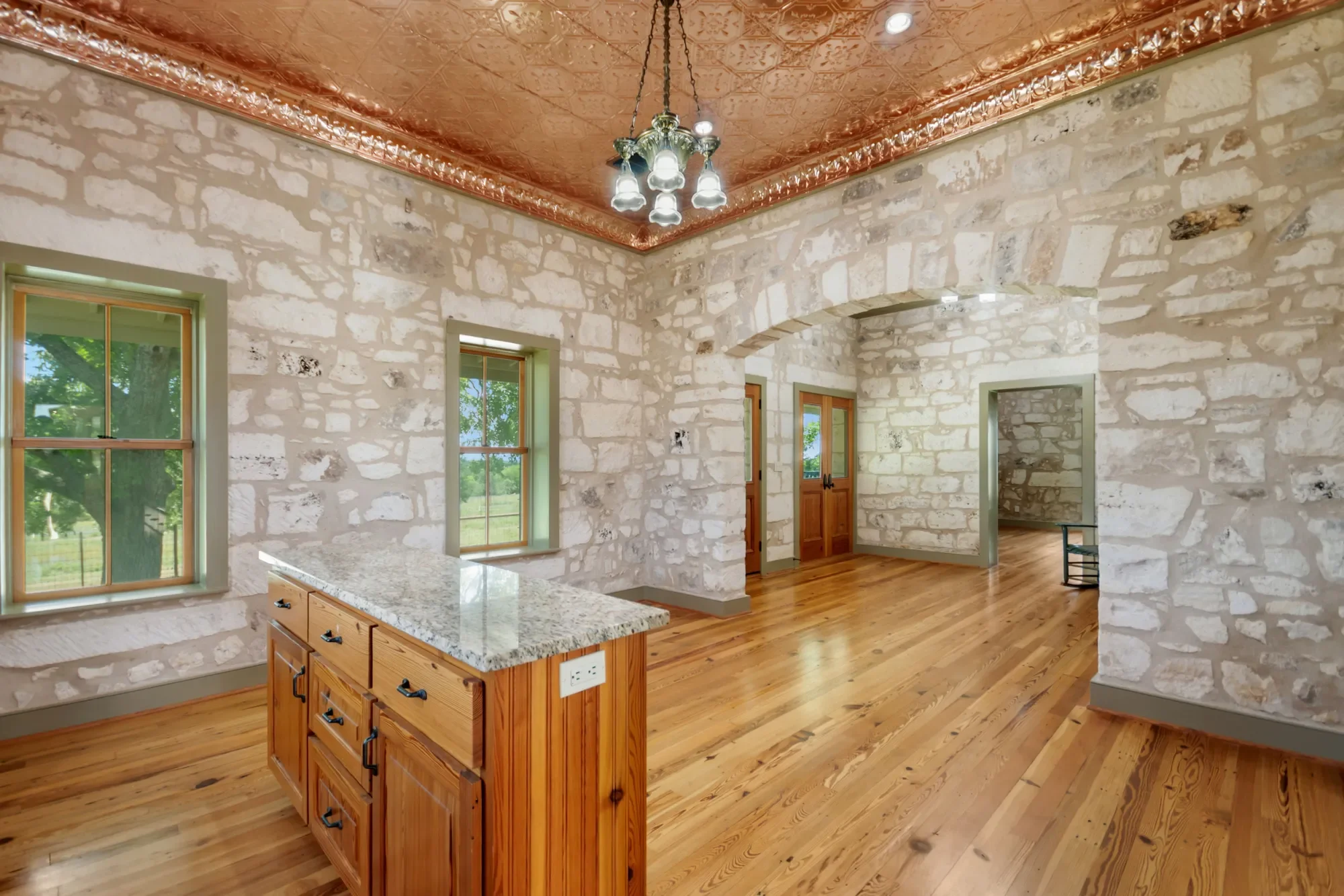4369 Reeh-Weinheimer Road , Fredericksburg, TX 78624, Fredericksburg, Texas, United States. - Photo 57