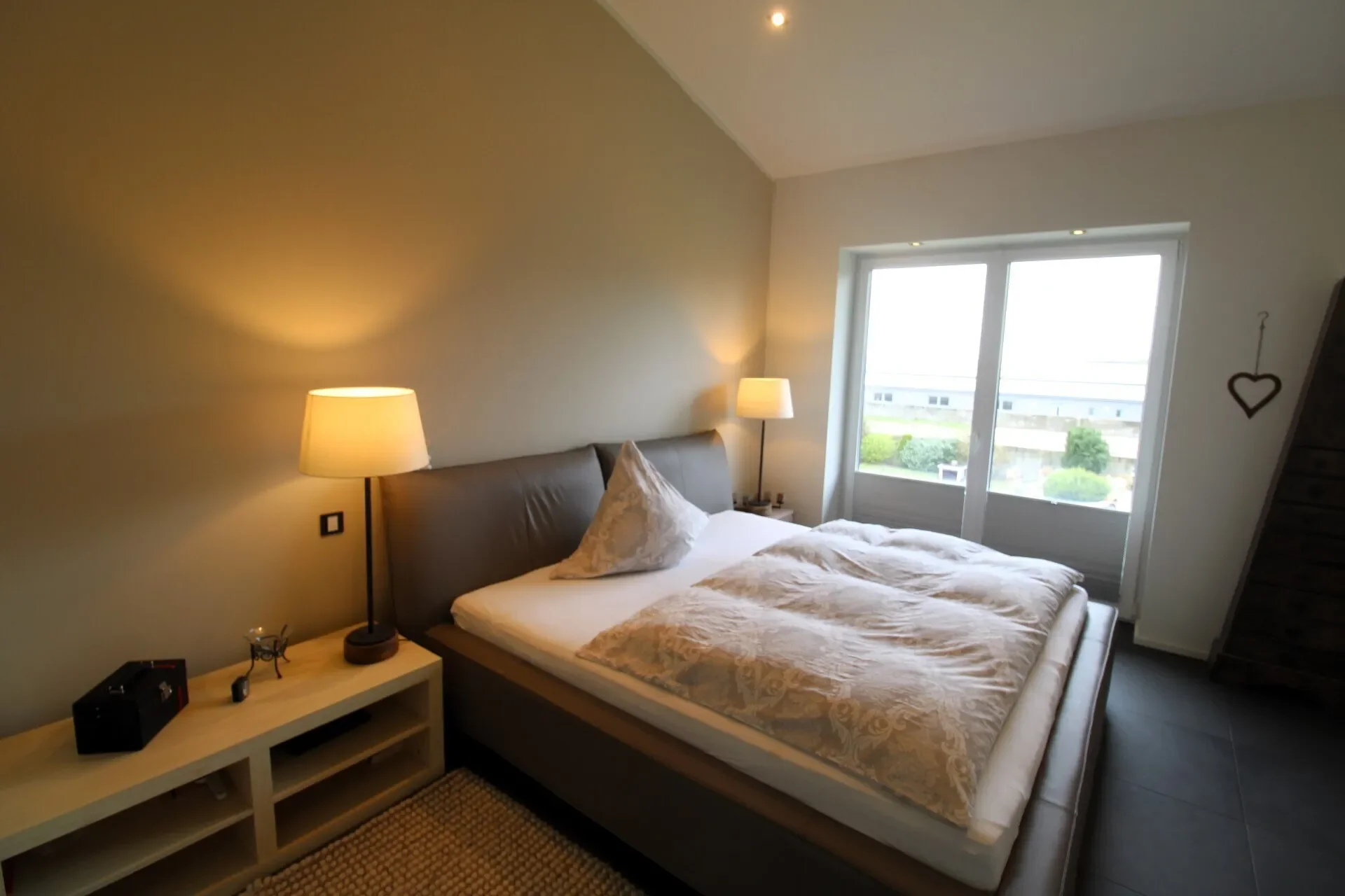 Gallery photo 10