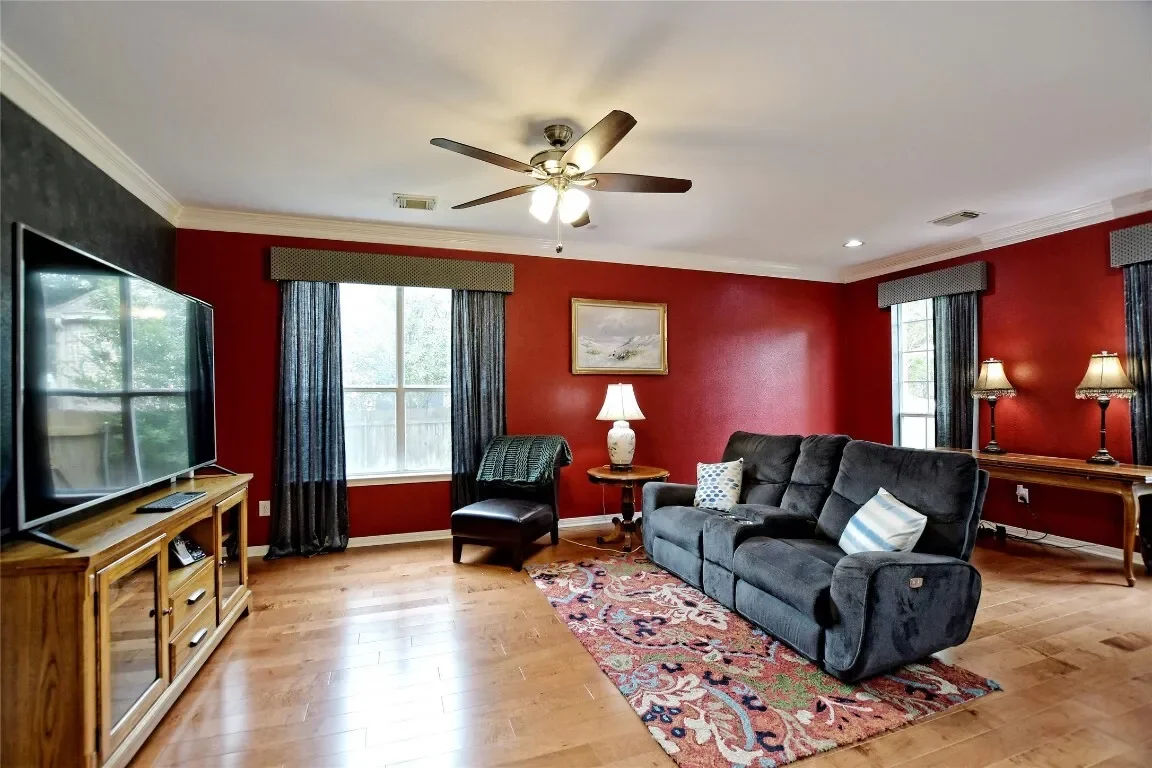 Gallery photo 5