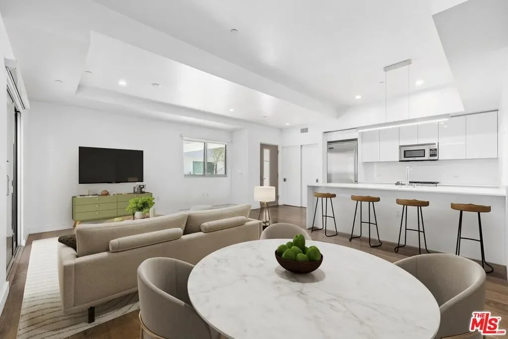 1433 14th Street 1, Santa Monica, California, United States. - Photo 5