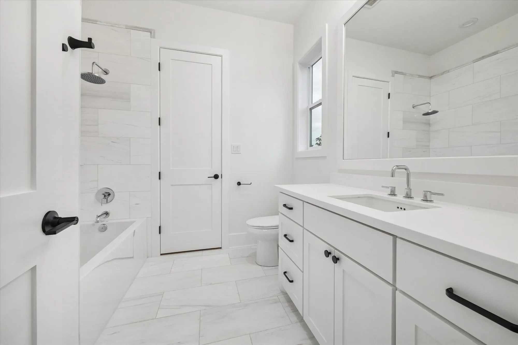 1330 Richelieu Lane, Houston, Texas, United States. - Photo 35