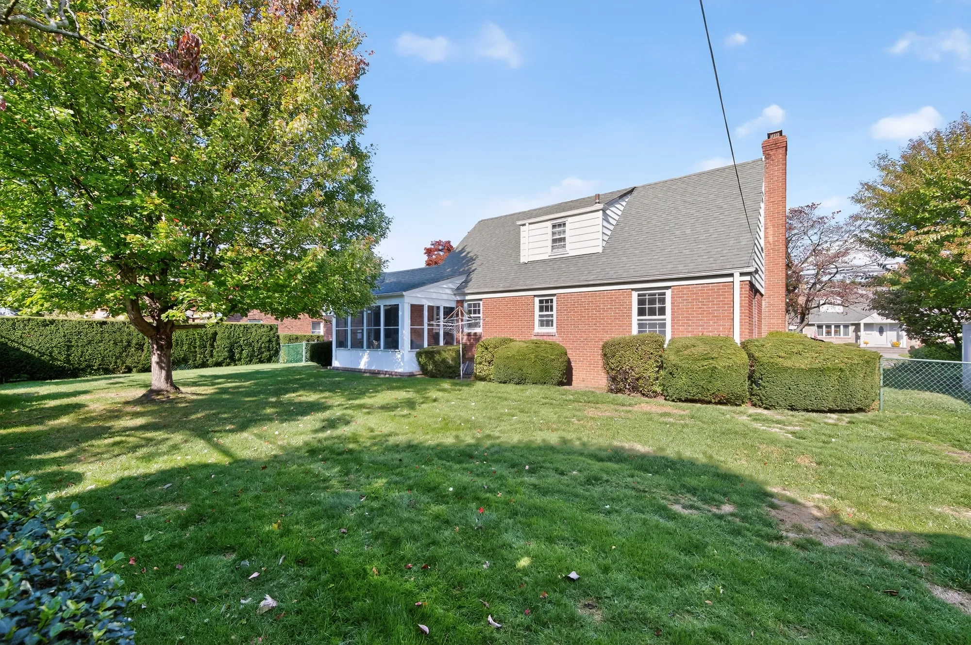 60 Concord Street , Westbury, NY 11590, Salisbury, New York, United States. - Photo 24