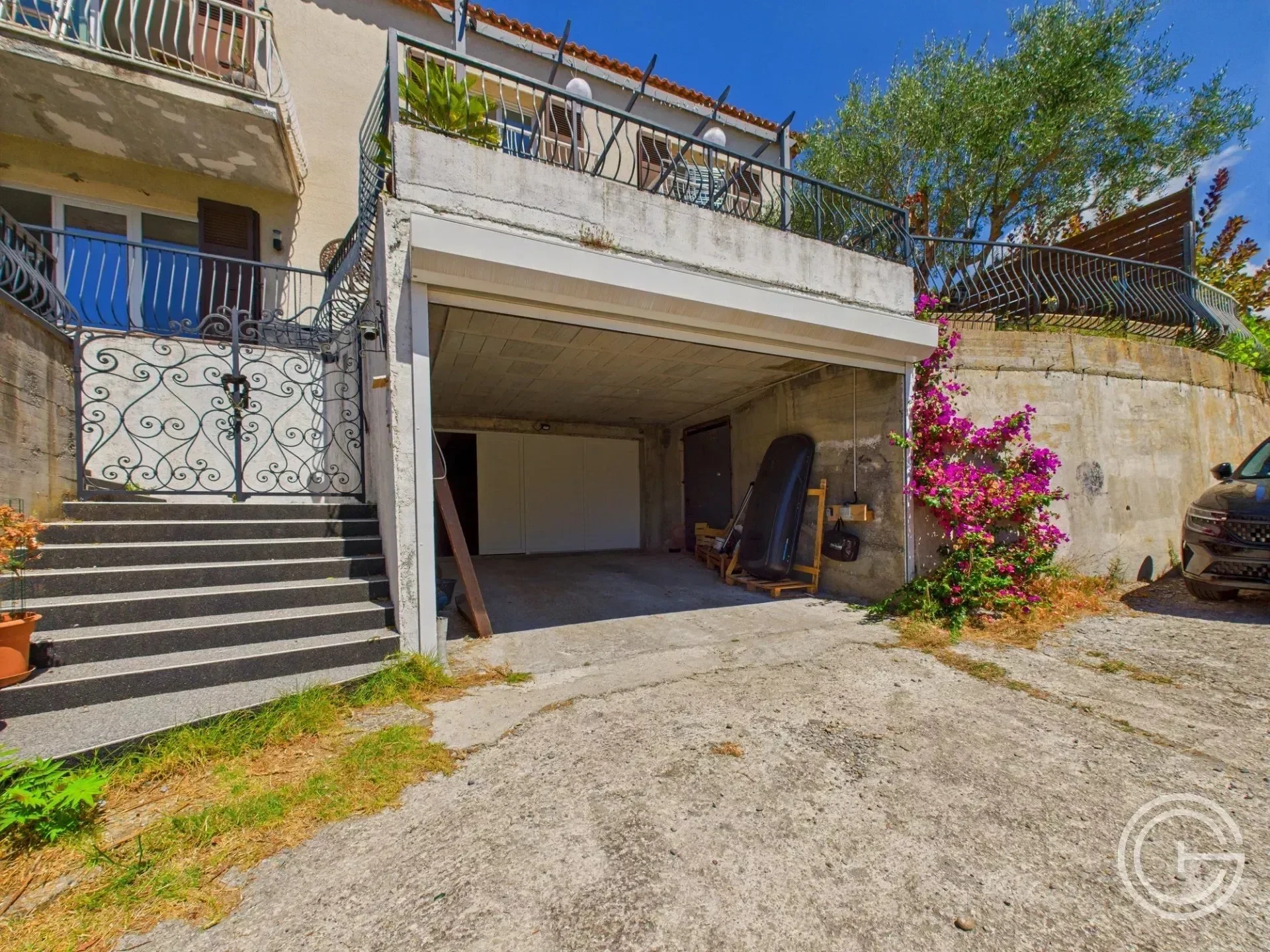 Property photo 11