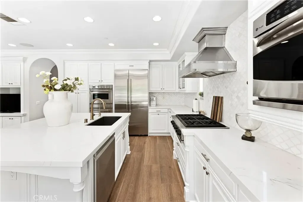 54 VALLEY TERRACE, Irvine, California, United States. - Photo 29